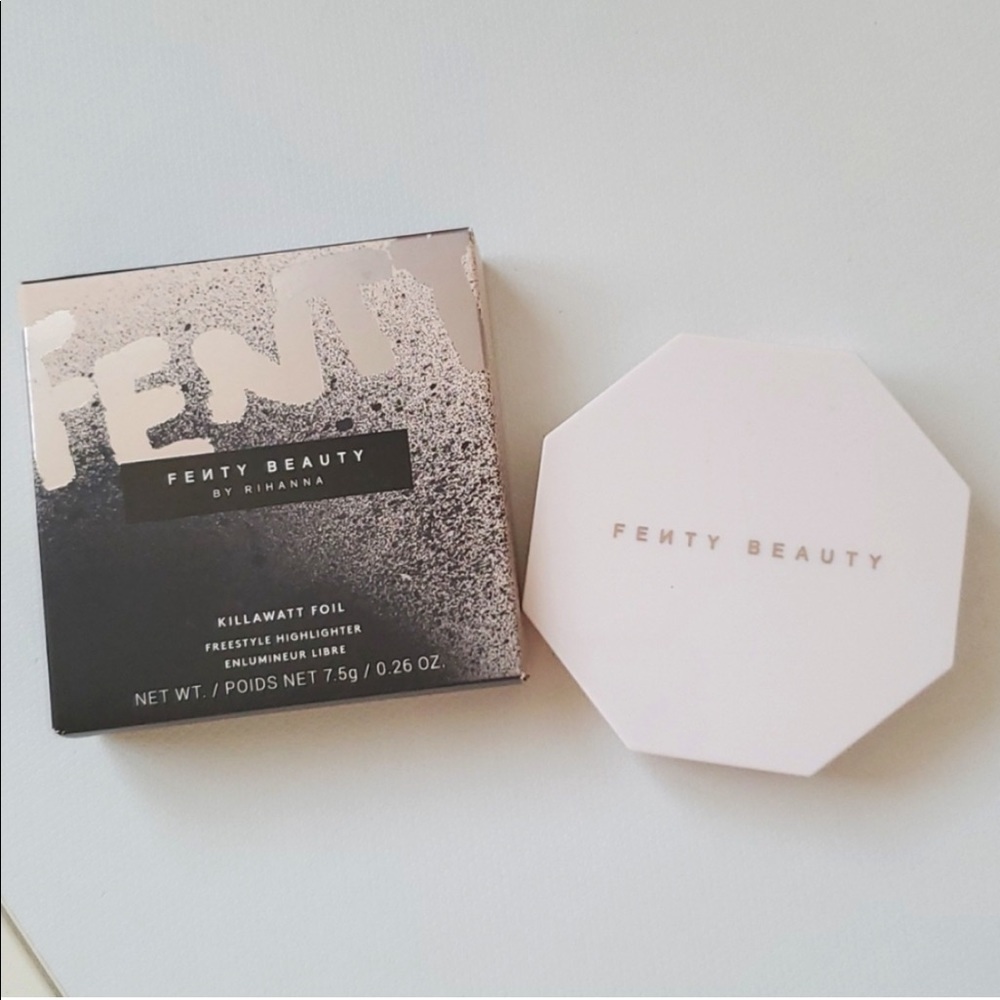 FENTY BEAUTY By Rihanna Killawatt Foil Freestyle Highlighter in Ruby Ric… - Picture 7 of 14